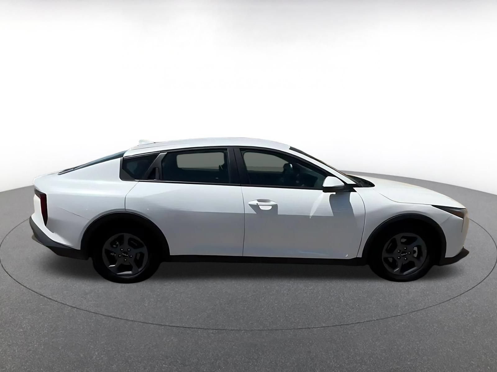 Used 2026 Kia K4 FWD image 15