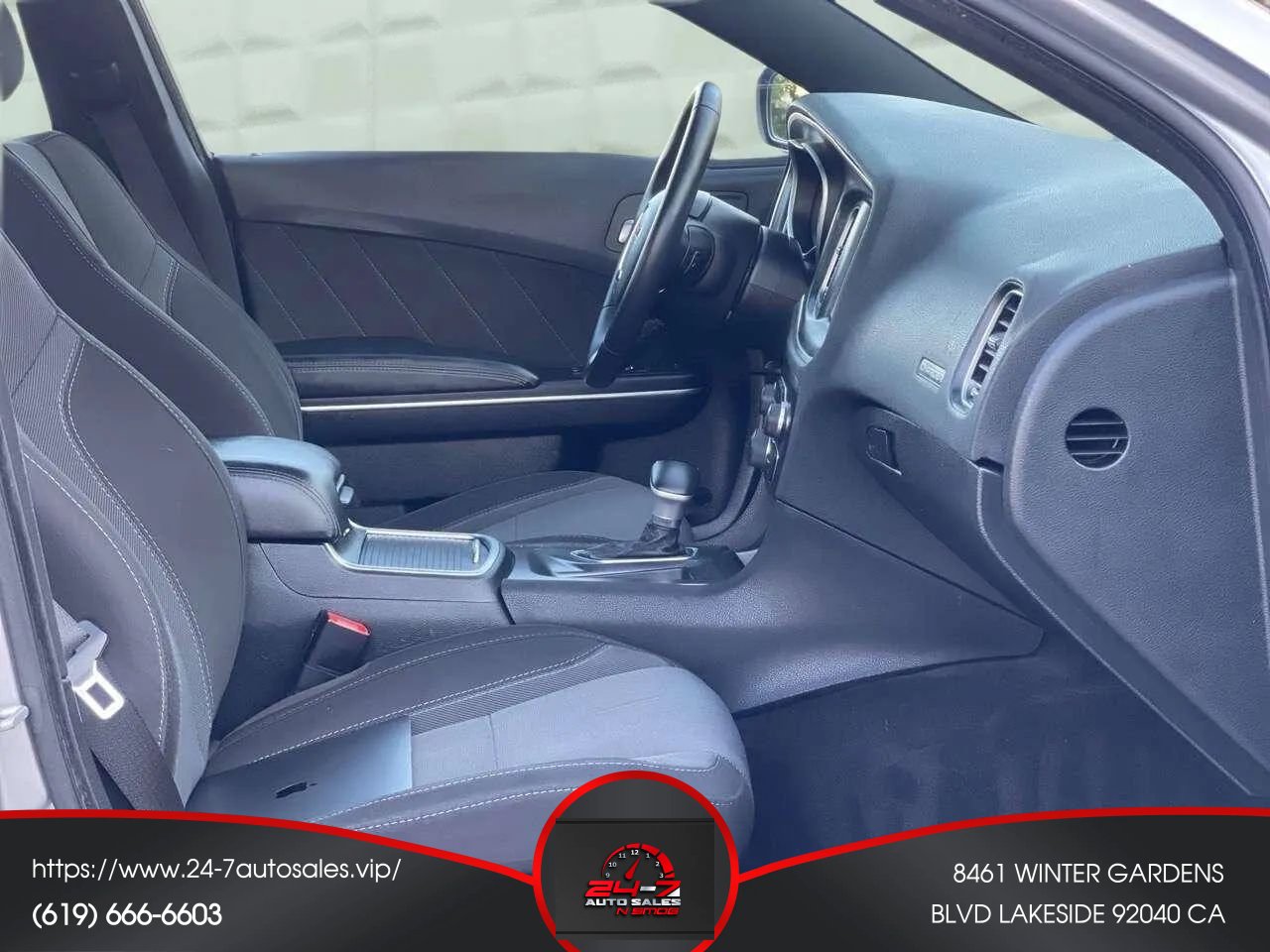 Used 2016 Dodge Charger SXT w/ Driver Confidence Group image 16