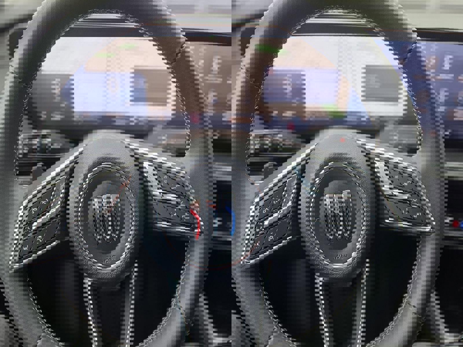 Certified 2025 Buick Envision Preferred image 30