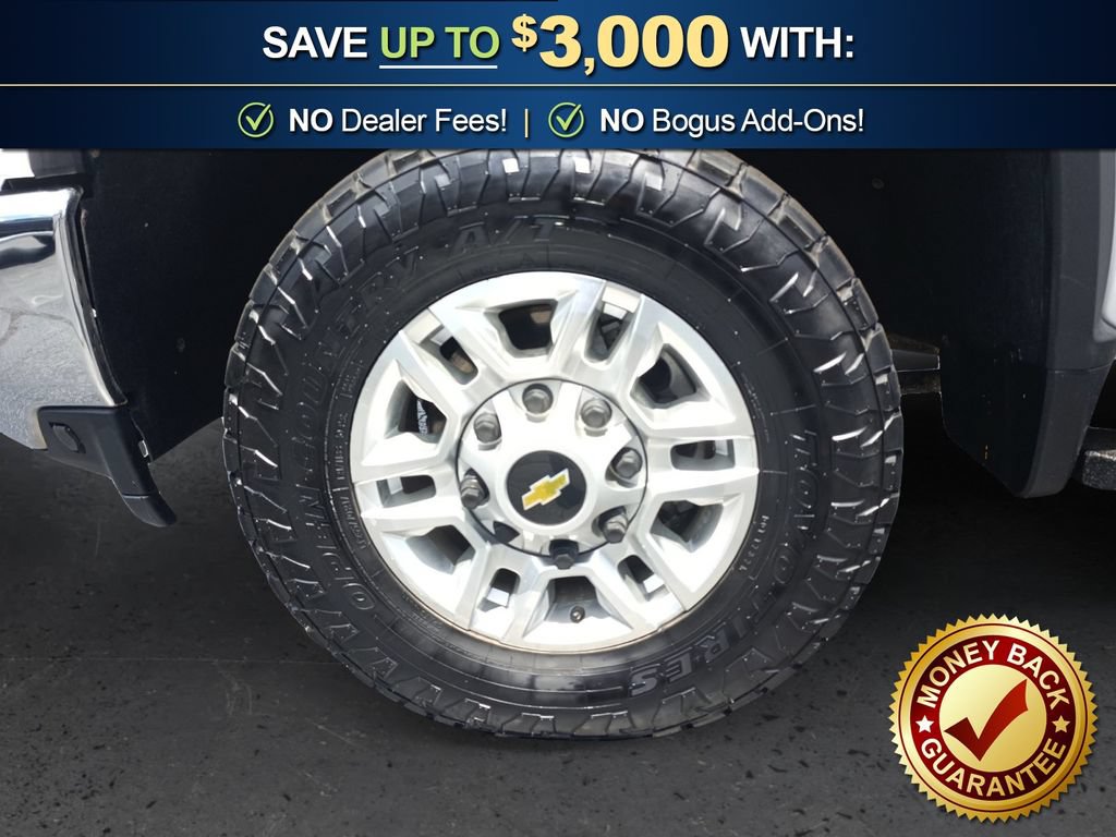 Used 2020 Chevrolet Silverado 2500 LT w/ Z71 Off-Road Package AWD/4WD image 13