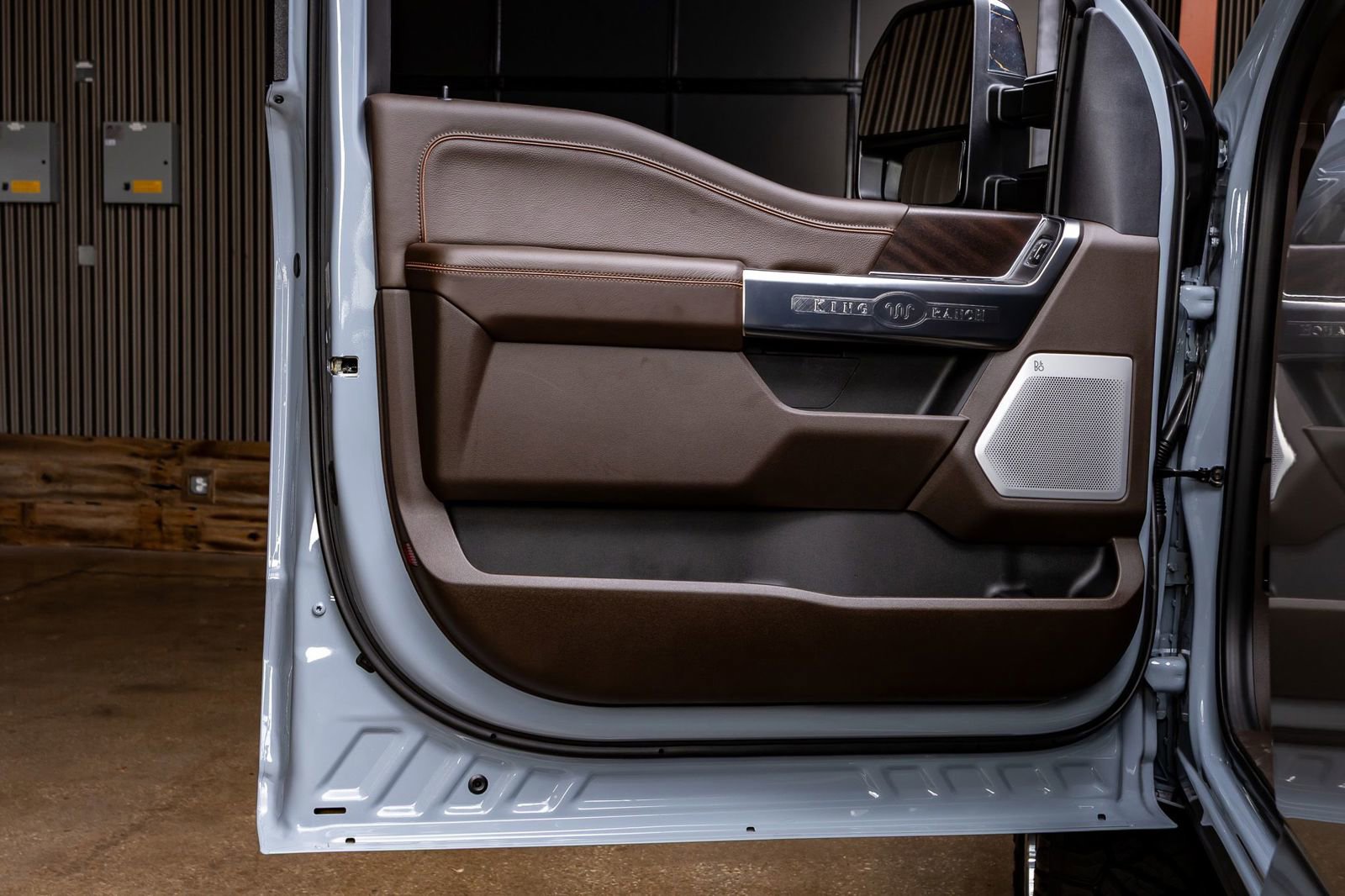 Used 2026 Ford F250 King Ranch w/ Chrome Package image 35