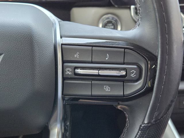 Used 2024 Chevrolet Colorado ZR2 w/ ZR2 Bison Edition AWD/4WD image 39