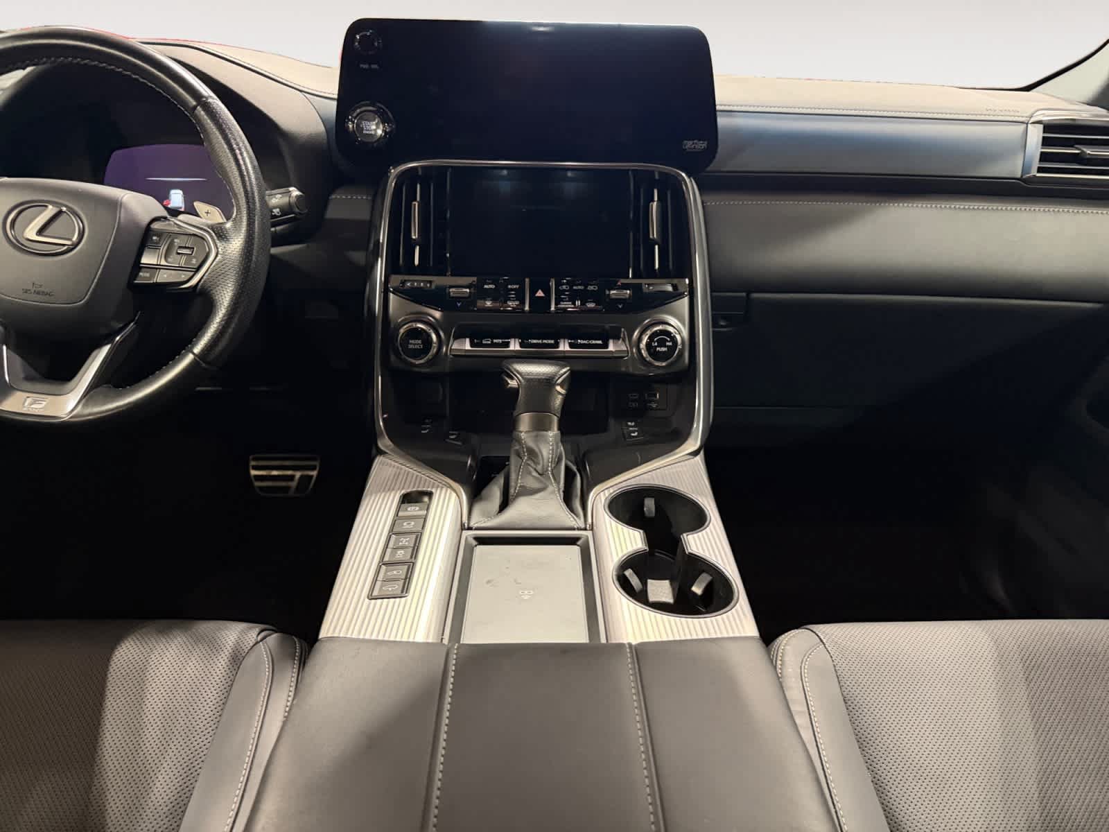 Used 2023 Lexus LX 600 F Sport w/ Accessory Package (Z1) AWD/4WD image 11