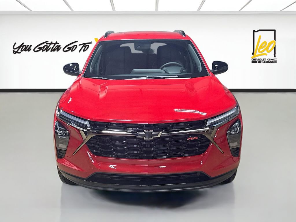 New 2026 Chevrolet Trax RS w/ Driver Confidence Package image 2