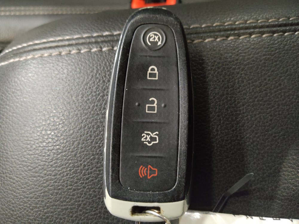 Used 2014 Ford Escape Titanium AWD/4WD image 32