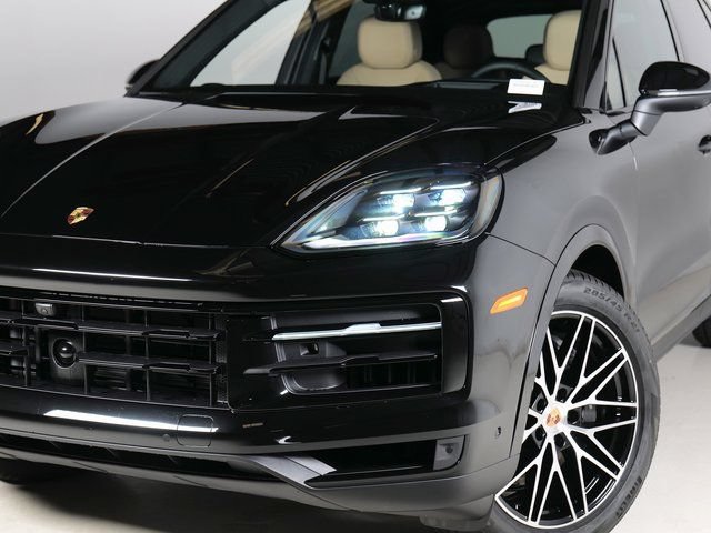 New 2026 Porsche Cayenne AWD/4WD image 28