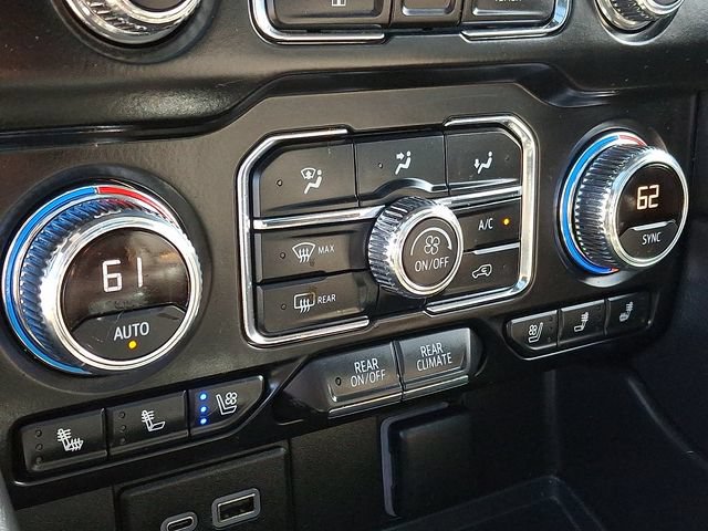 Certified 2023 GMC Yukon XL AT4 w/ Technology Package AWD/4WD image 16