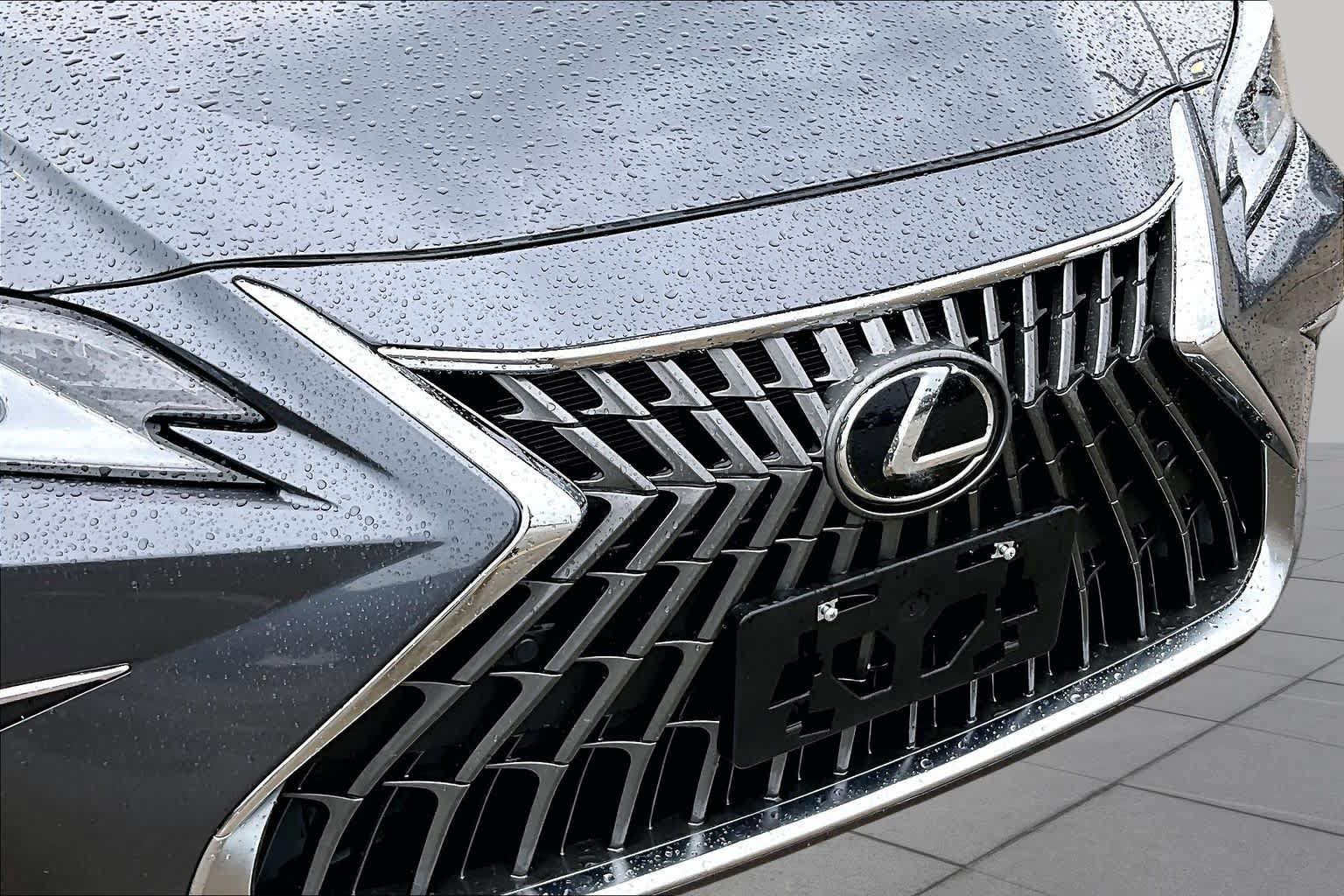 Used 2022 Lexus ES 350 w/ Premium Package FWD image 30