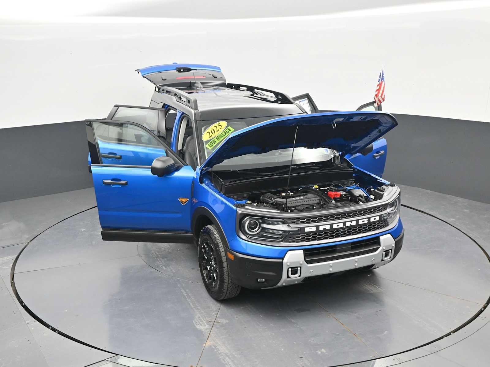 Certified 2025 Ford Bronco Sport Badlands AWD/4WD image 42