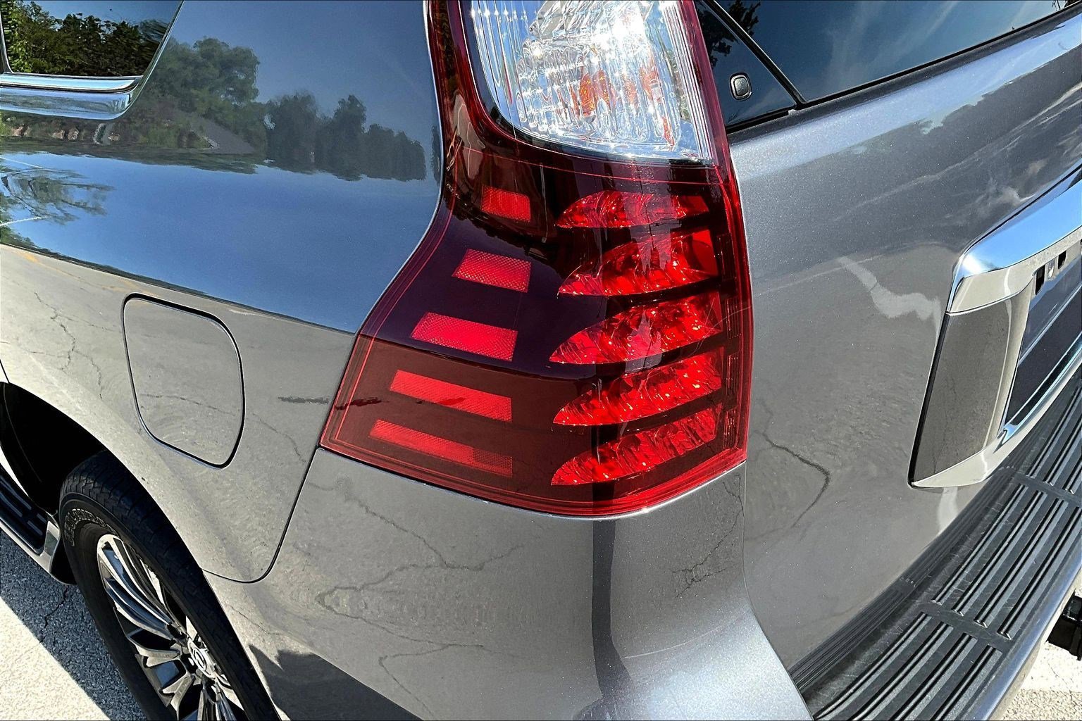 Used 2020 Lexus GX 460 Premium AWD/4WD image 22