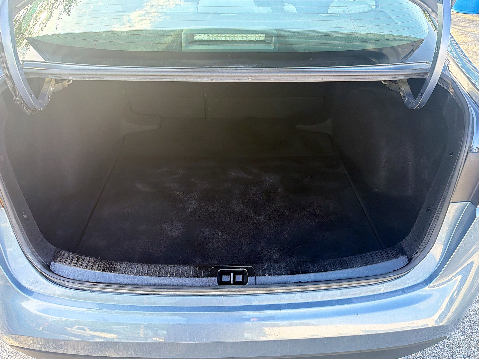 Used 2022 Toyota Corolla L FWD image 23