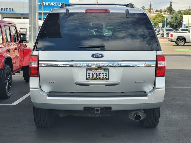 Used 2017 Ford Expedition XLT AWD/4WD image 5