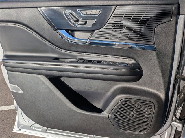 Certified 2022 Lincoln Corsair Reserve w/ Elements Package image 14