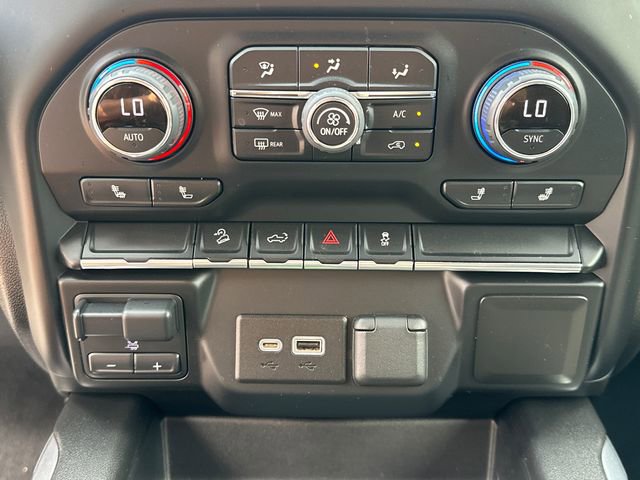 Used 2021 Chevrolet Silverado 1500 LT Trail Boss w/ Bed Protection Package image 32