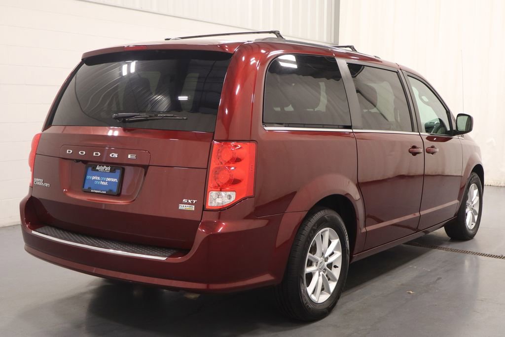 Certified 2019 Dodge Grand Caravan SXT FWD image 10