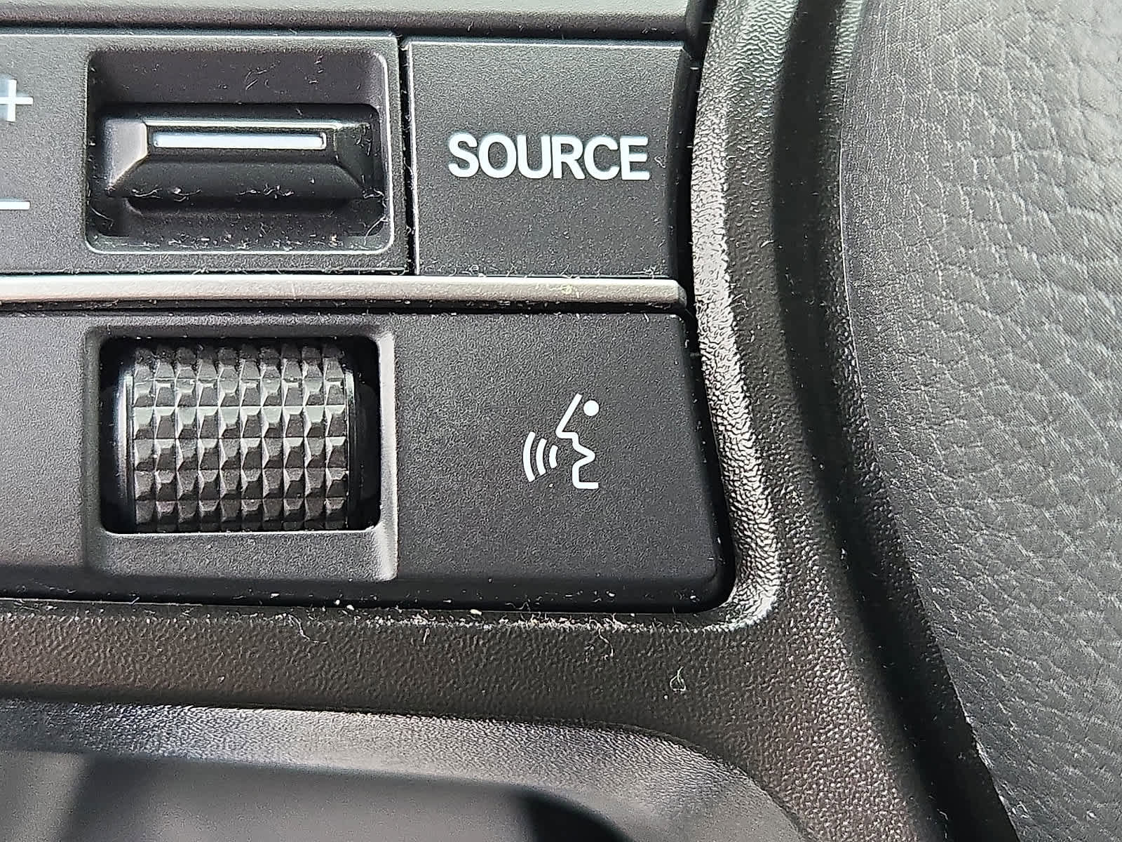 Certified 2023 Honda HR-V LX image 27