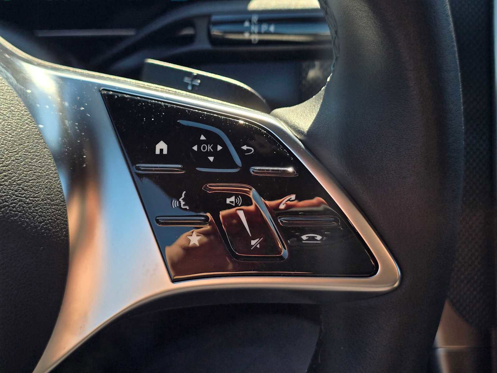 Used 2026 Mercedes-Benz GLC 300 image 33