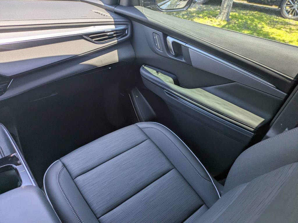 New 2026 Buick Enclave Sport Touring w/ Power Package FWD image 19