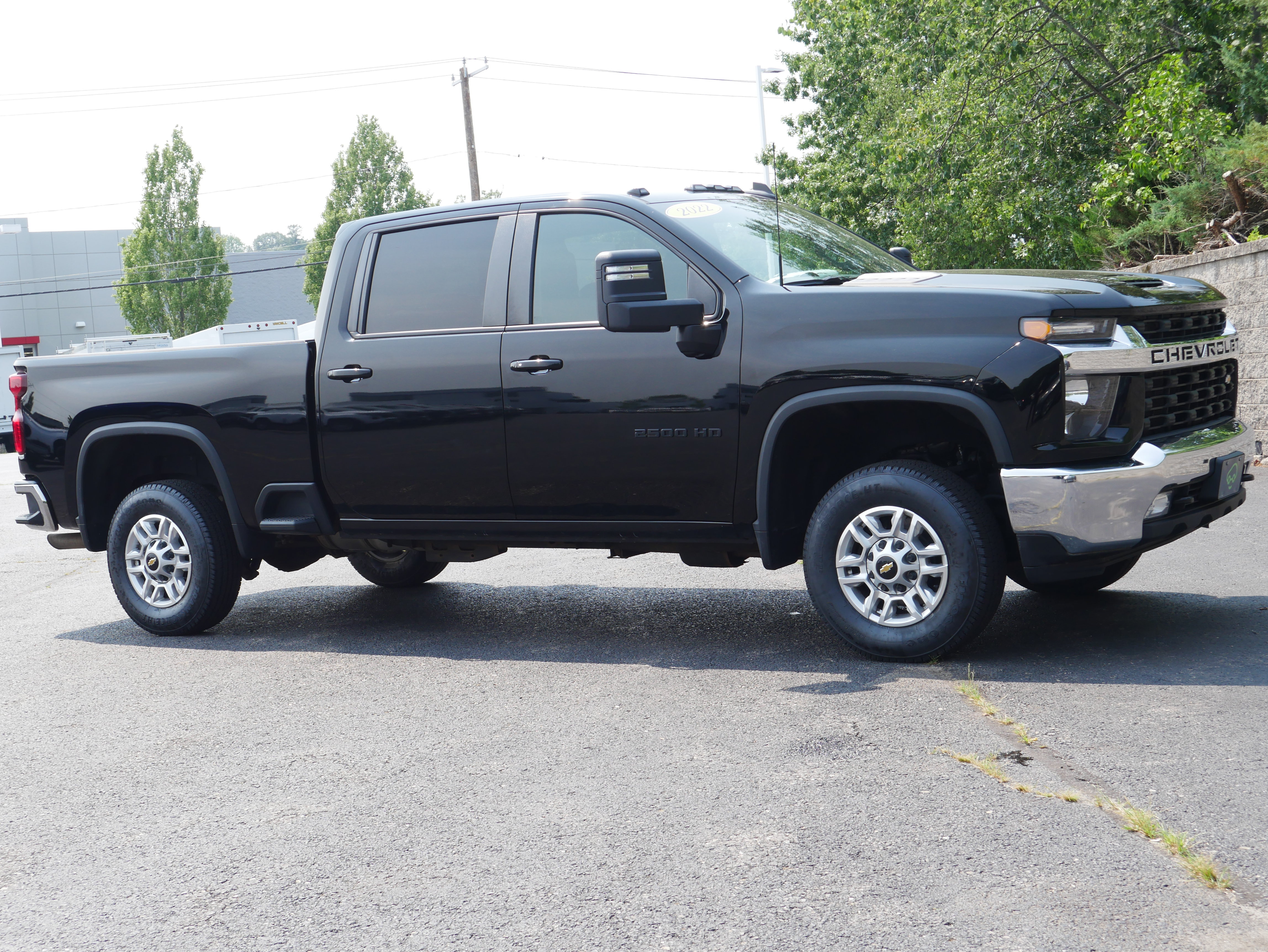 Certified 2022 Chevrolet Silverado 2500 LT w/ Convenience Package AWD/4WD image 11