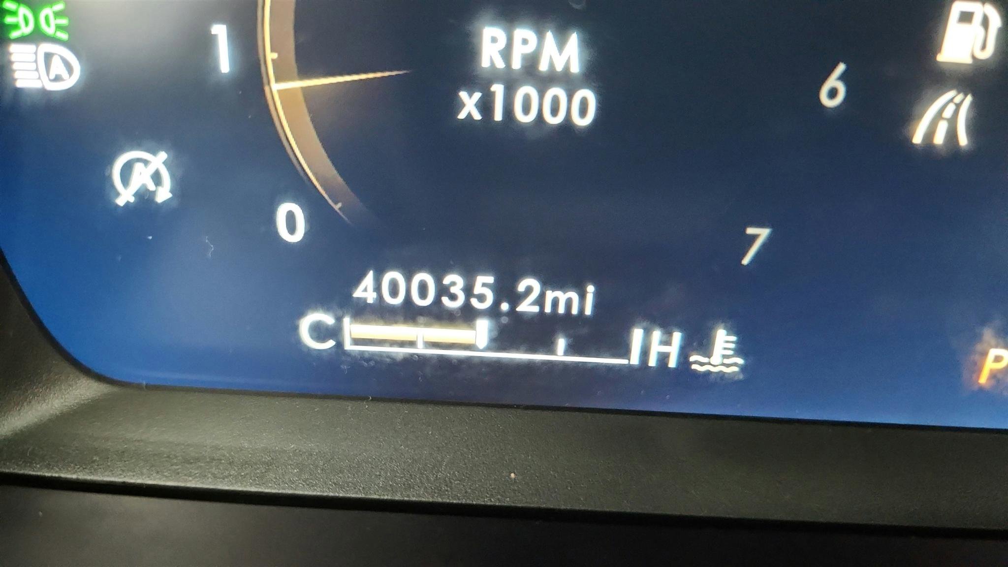 Used 2021 Lincoln Corsair Reserve FWD image 30