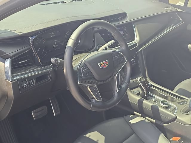 Used 2020 Cadillac XT5 Sportv w/ LPO, Floor Liner Package AWD/4WD image 8