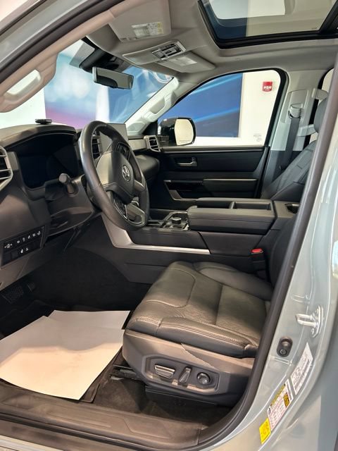 Used 2024 Toyota Tundra Limited AWD/4WD image 6