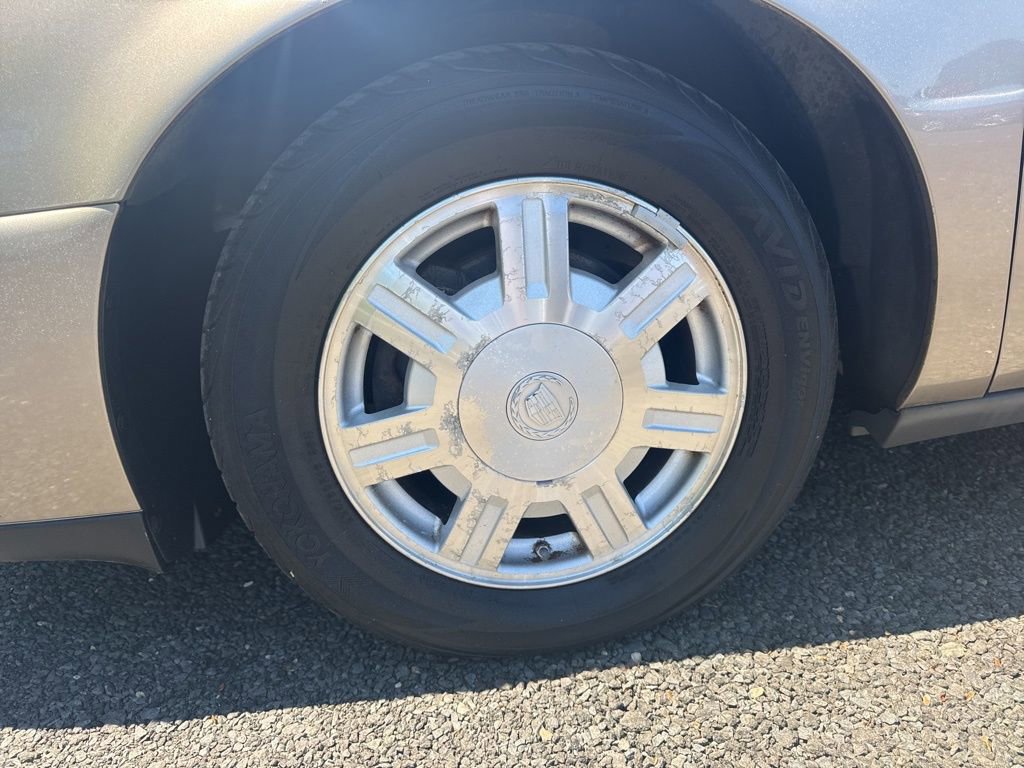 Used 2004 Cadillac De Ville image 23