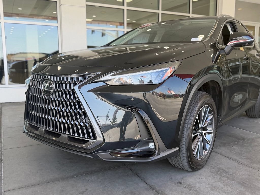 Used 2024 Lexus NX 350 AWD w/ Vision Package image 3