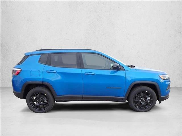 New 2026 Jeep Compass Latitude AWD/4WD image 5