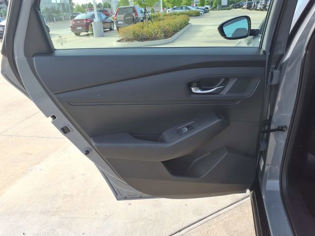 Used 2023 Honda Accord Sport image 15