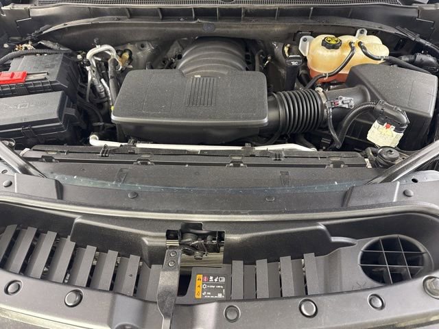 Used 2022 Chevrolet Suburban Premier AWD/4WD image 18