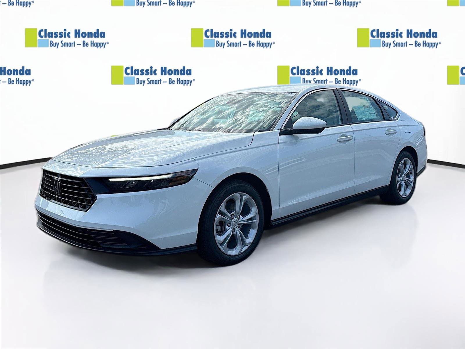 Certified 2025 Honda Accord LX image 3
