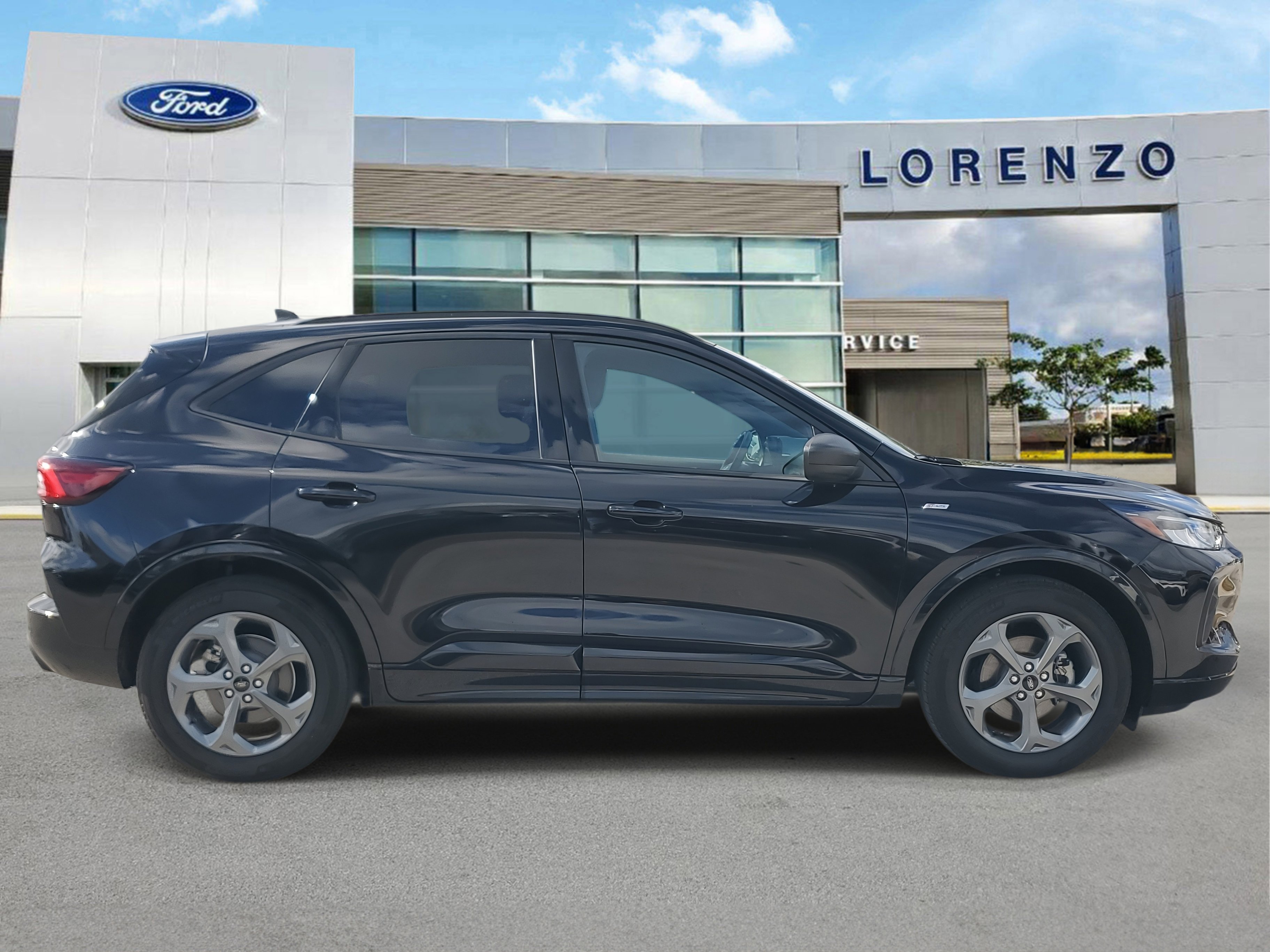 Certified 2024 Ford Escape ST-Line w/ Tech Pack #1 image 4