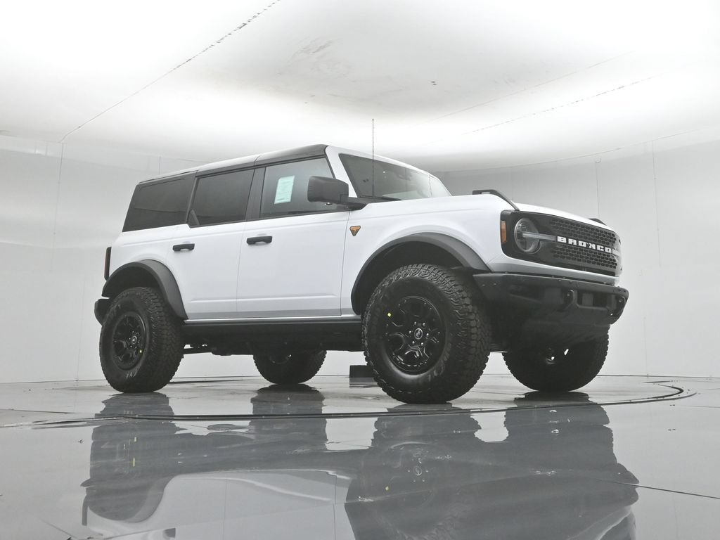 New 2026 Ford Bronco Badlands w/ Wildtrak Package AWD/4WD image 3