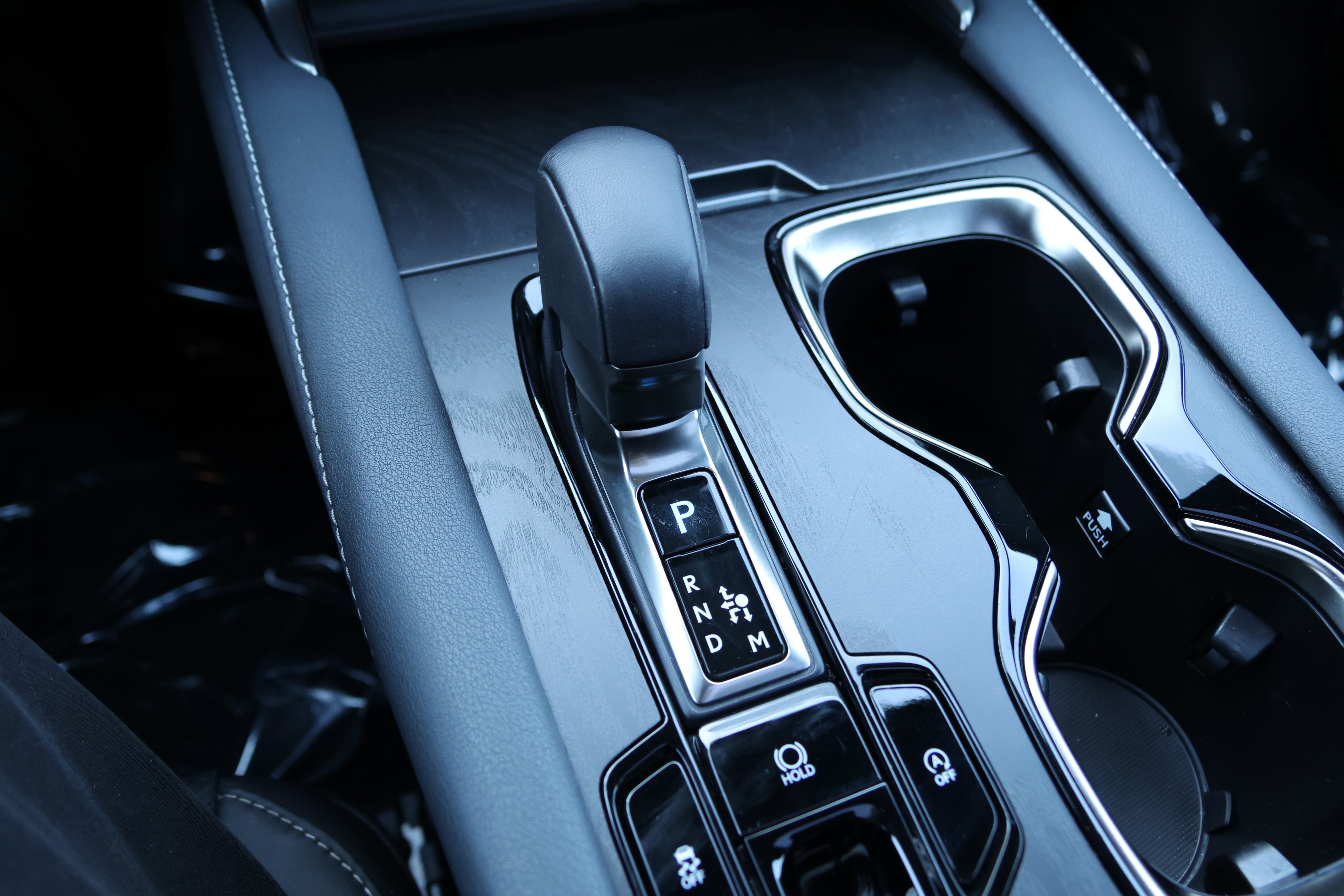 Used 2025 Lexus RX 350 Premium w/ Accessory Package (Z1) image 28