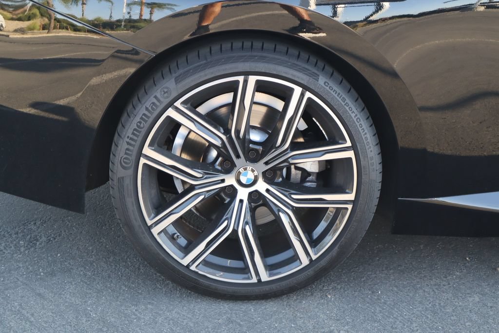 Used 2022 BMW 230i Coupe w/ Convenience Package RWD image 11
