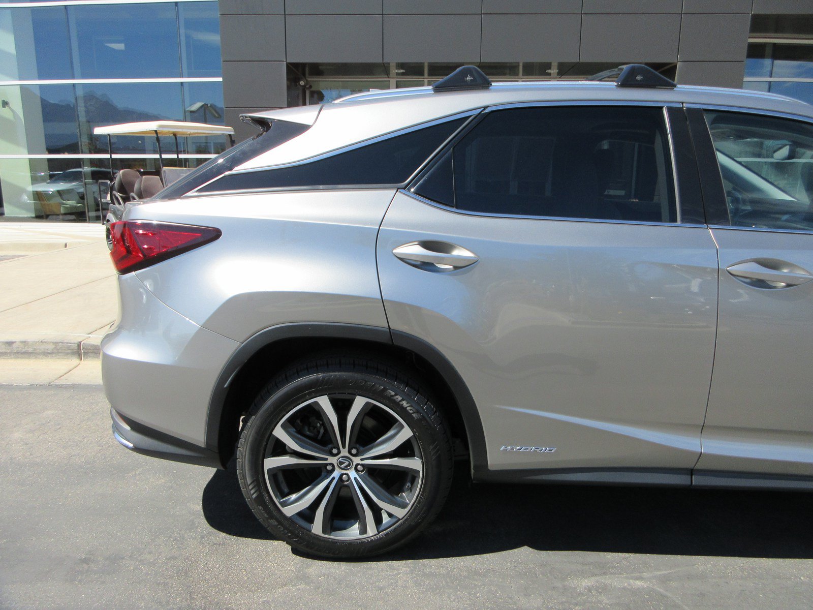 Used 2022 Lexus RX 450h AWD w/ Premium Package image 10