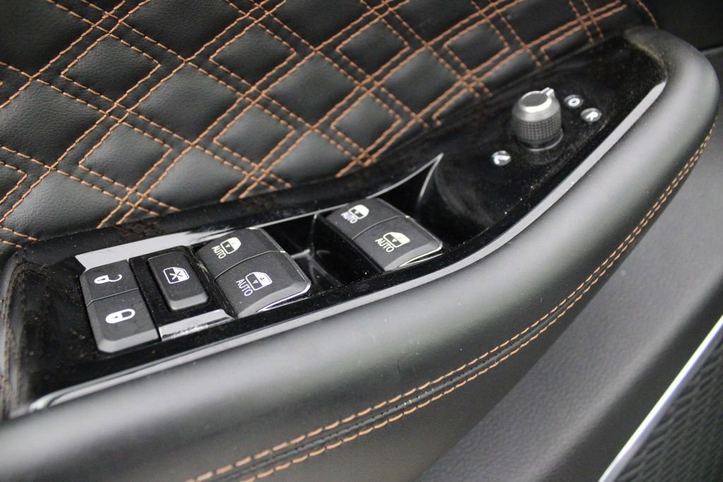 Used 2021 Jeep Grand Cherokee L Summit w/ Advanced Protech Group IV image 20