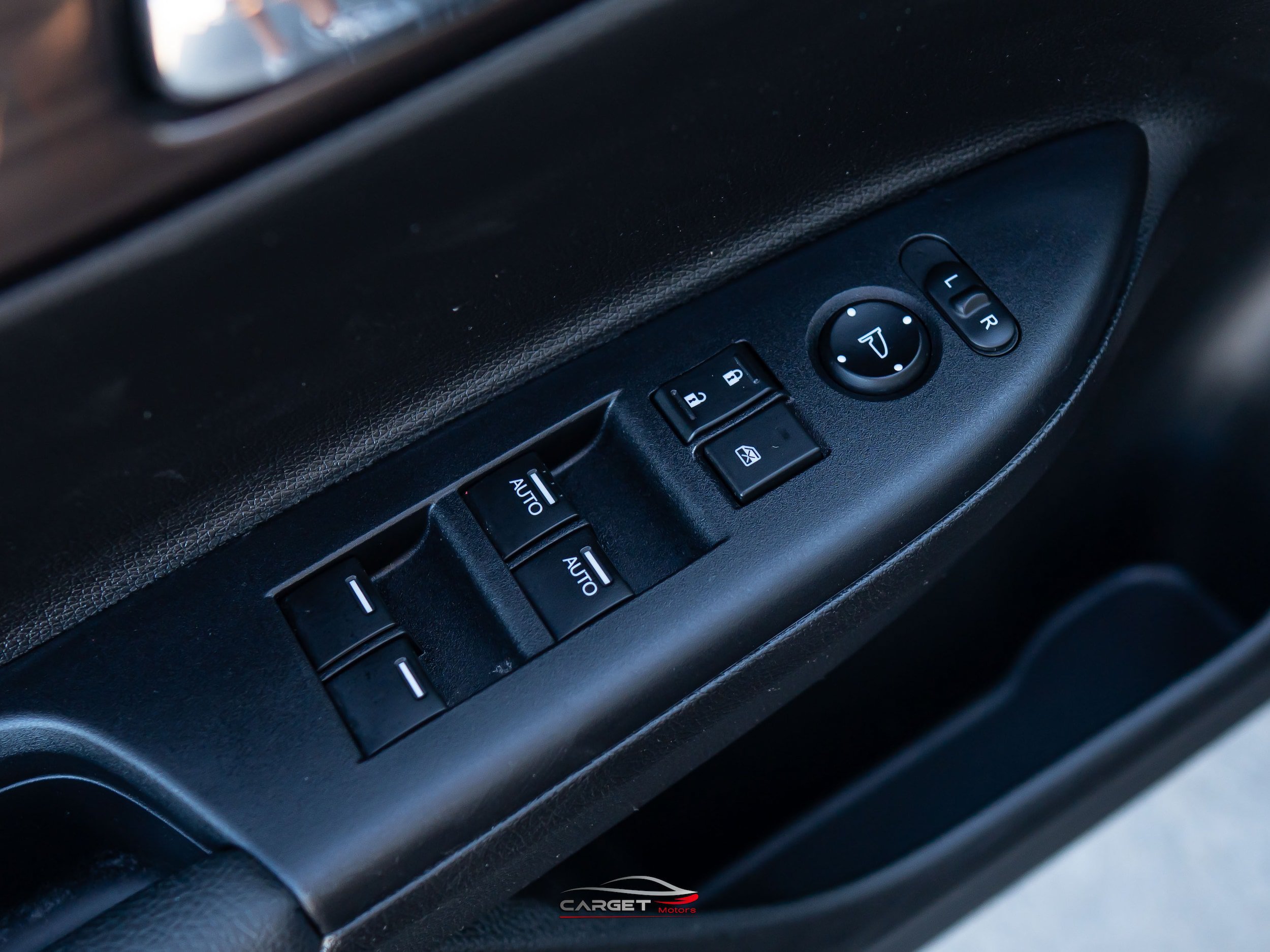 Used 2017 Honda Accord EX image 34