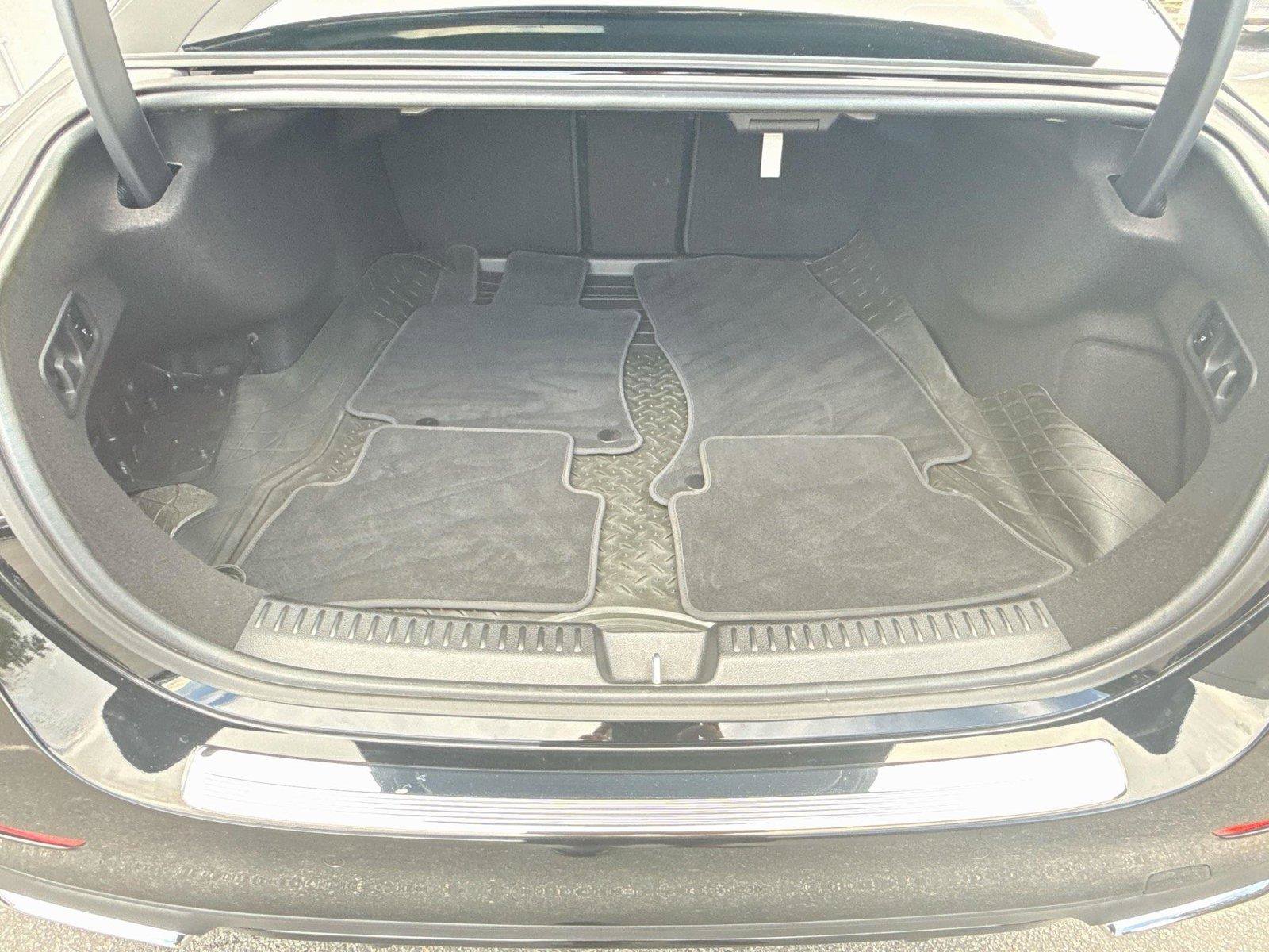 Used 2024 Mercedes-Benz E 350 4MATIC Sedan image 26