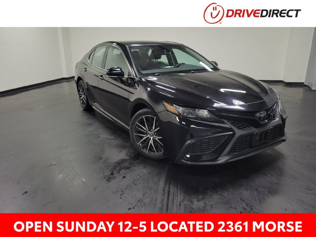 Used 2022 Toyota Camry SE