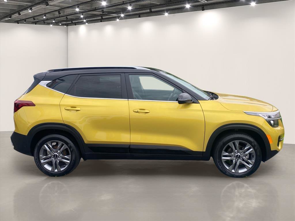 Certified 2022 Kia Seltos S FWD image 3