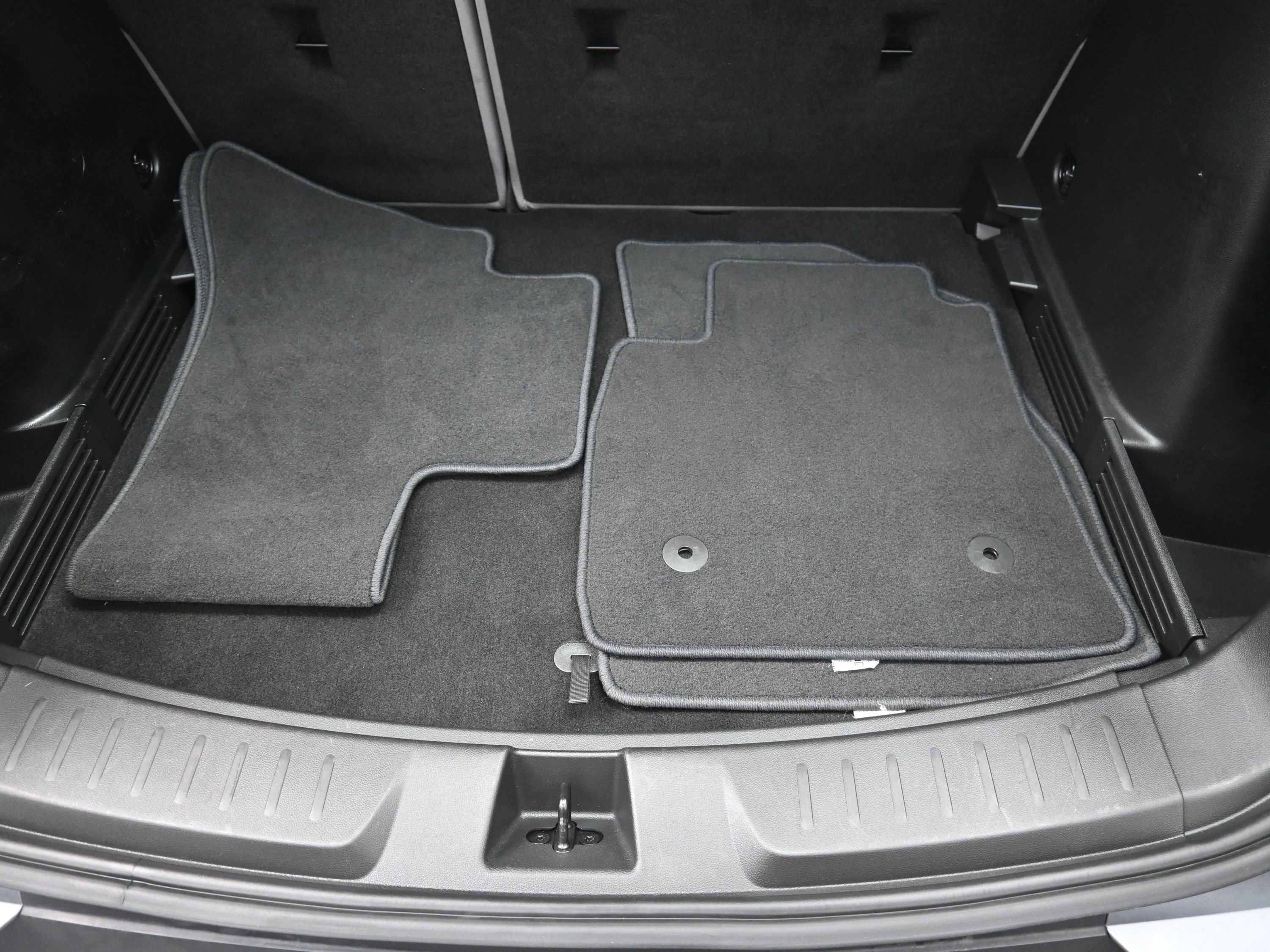 Used 2021 Chevrolet TrailBlazer LS FWD image 24