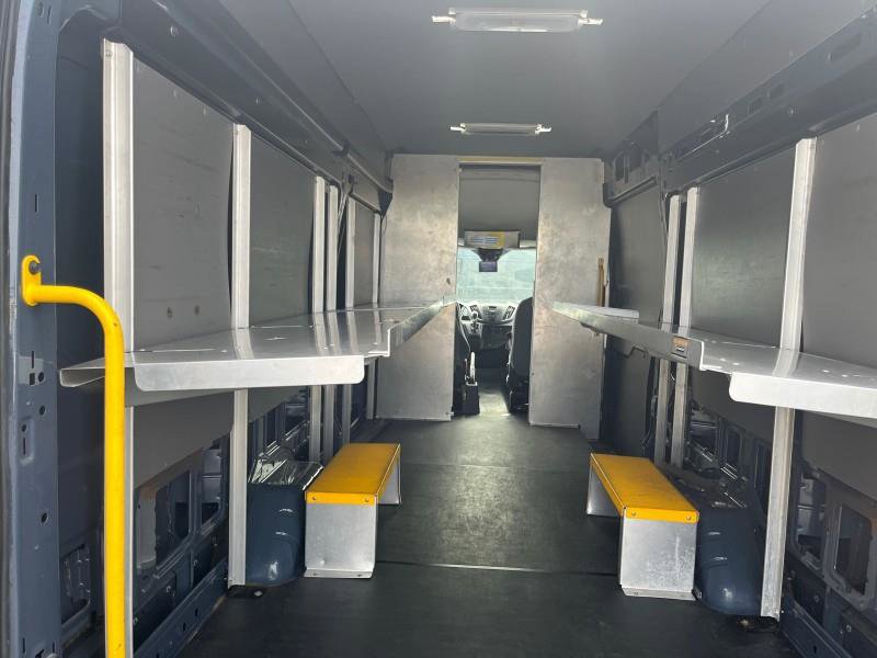 Used 2019 Ford Transit 250 image 9