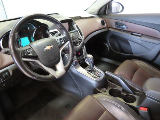 Used 2016 Chevrolet Cruze LTZ w/ Sun, Sound and Sport Package image 4