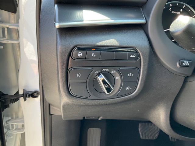 Used 2025 INFINITI QX55 Luxe w/ Cargo Package image 10