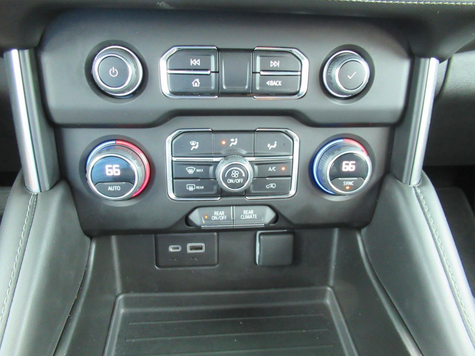 Used 2023 Chevrolet Tahoe LS AWD/4WD image 26