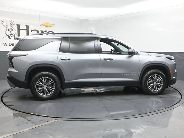 Used 2026 Chevrolet Traverse LT w/ Driver Confidence Package FWD image 40