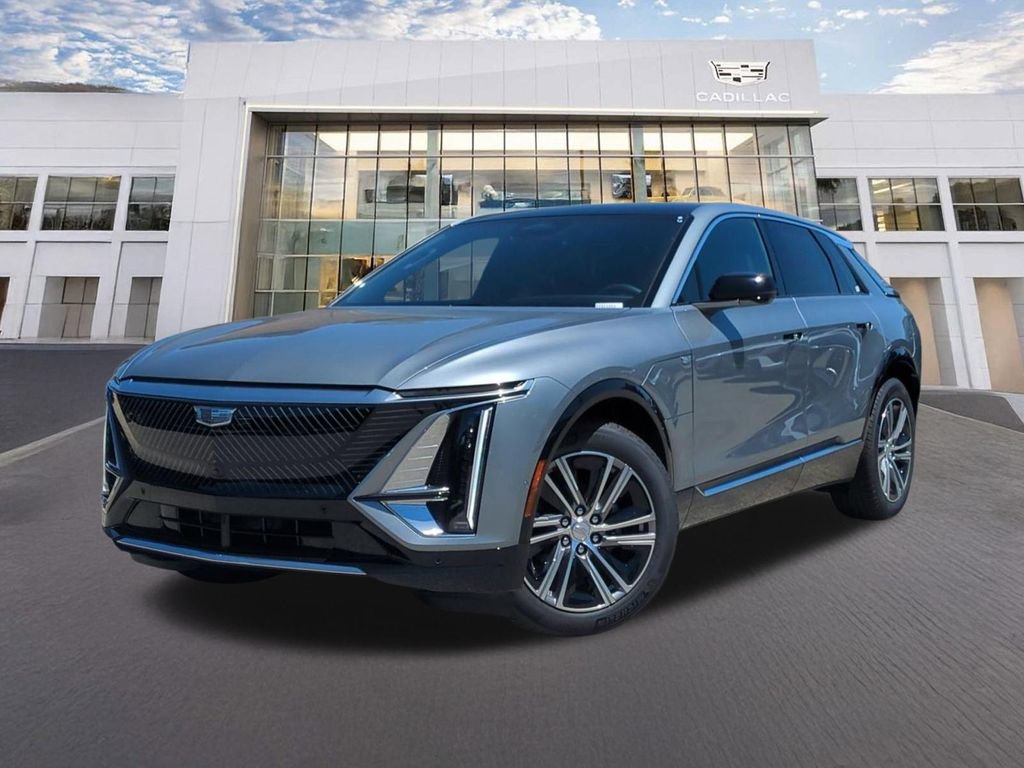 New 2026 Cadillac Lyriq Luxury