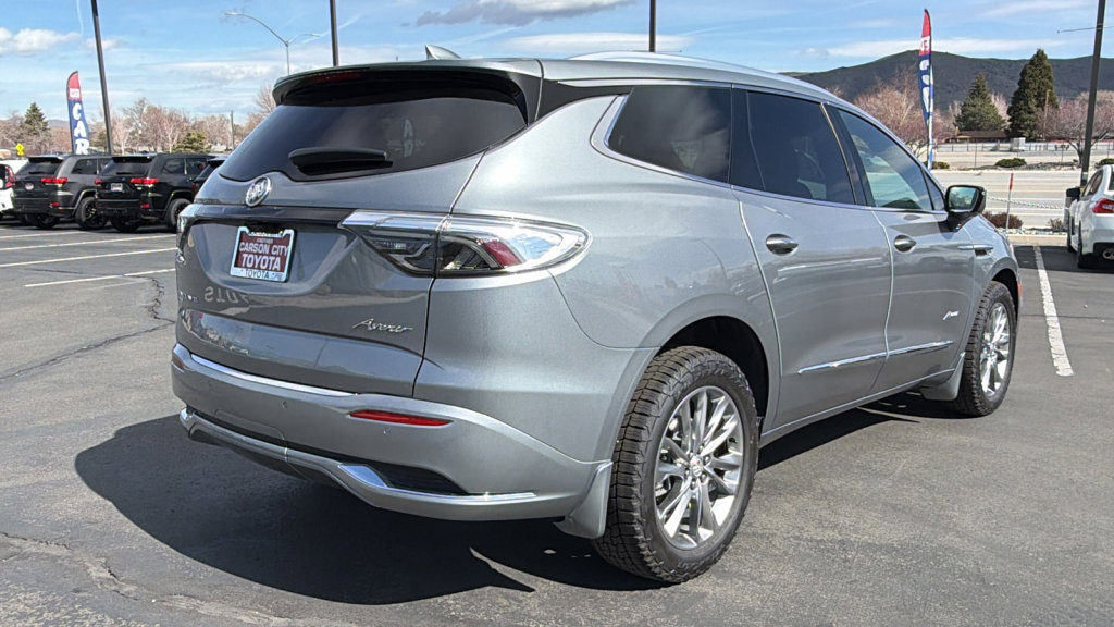 Used 2023 Buick Enclave Avenir w/ Avenir Technology Package image 3